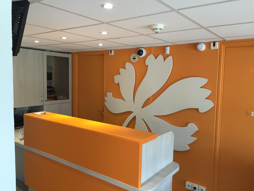 Premiere Classe Toulouse Sud - Portet Eksteriør bilde